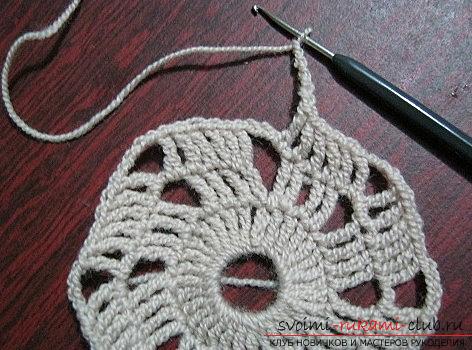 Knitting a circular napkin crochet for beginners - a circular napkin with a pattern. Photo Number 9