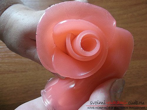 We make a soap-rose with our own hands. Photo Number 14