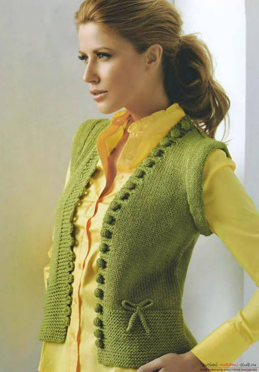 knitted sleeveless t-shirt for women. Photo №4