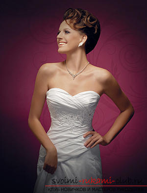 How to make an interesting wedding hairstyle for medium hair with your own hands. Photo №1