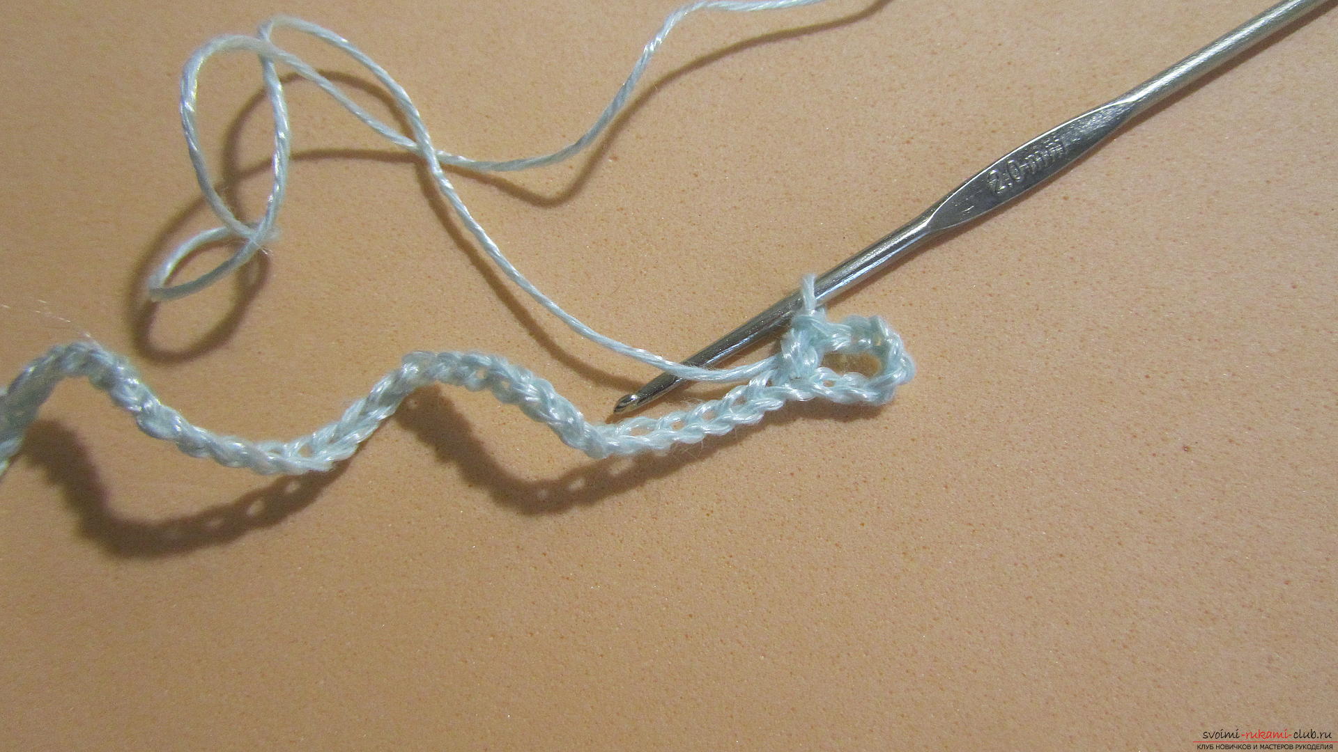 Denne mesterklasse vil lære dig at lave smykker selv, en hjemmelavet halskæde kan hækles. Foto nummer 11