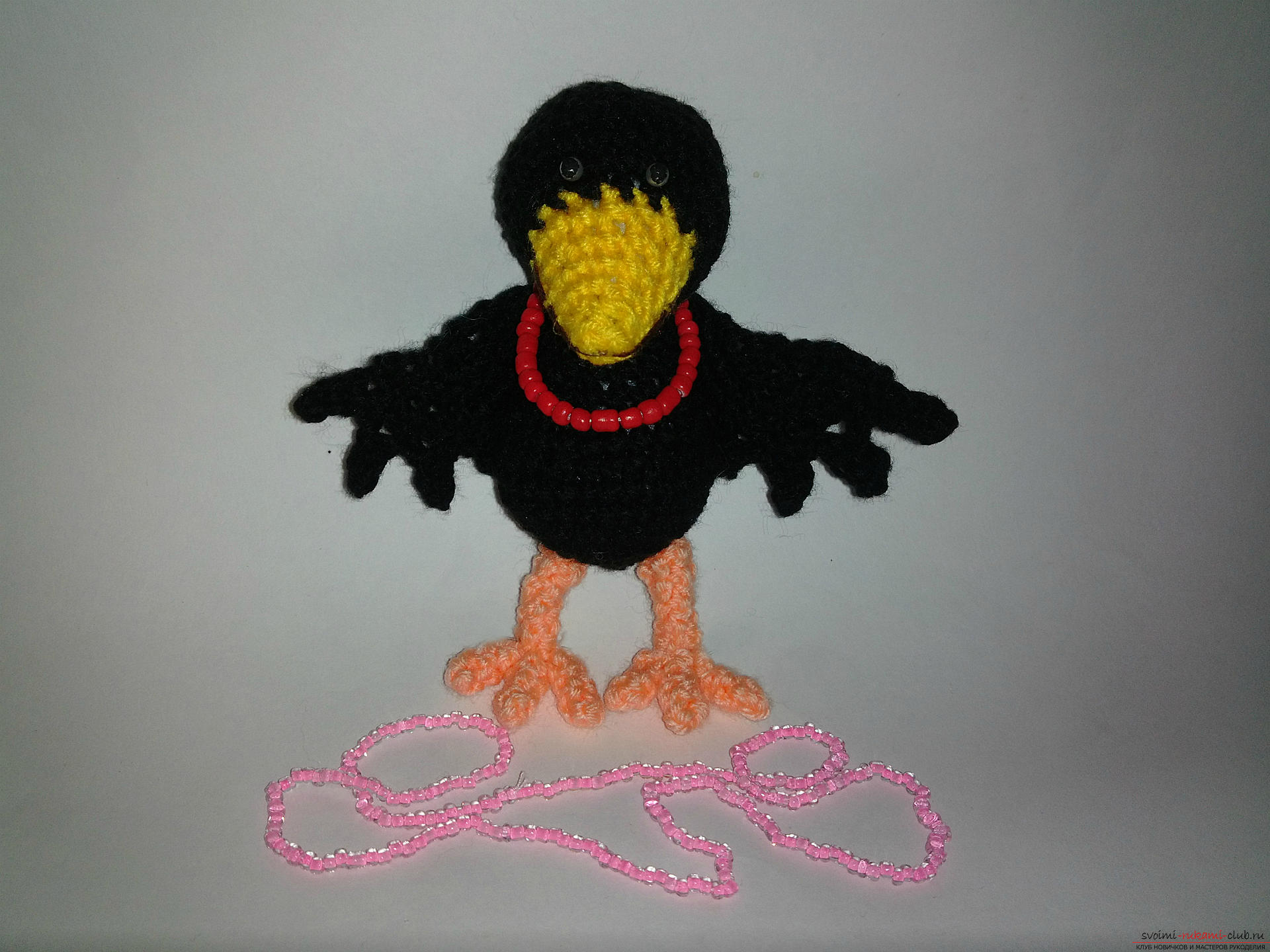 This master class of knitted toys will teach how to create a crocheted toy - a crow. Photo Number 11