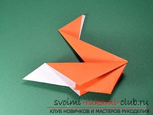 Hoe maak je handgemaakte artikelen in de klassieke origami, maak een kerstboom in de techniek van modulaire origami .. Foto №55