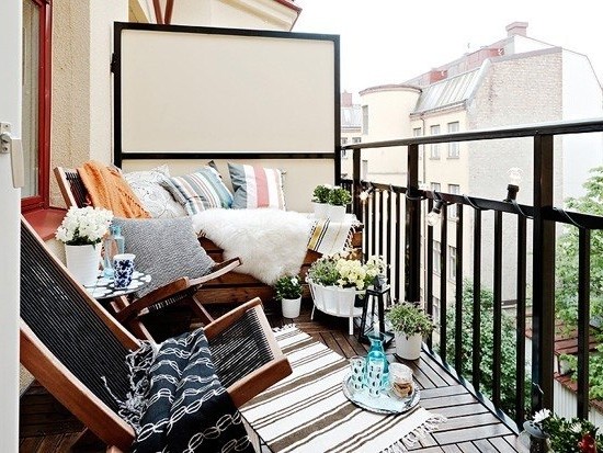 How to make a relaxation corner on your balcony photo