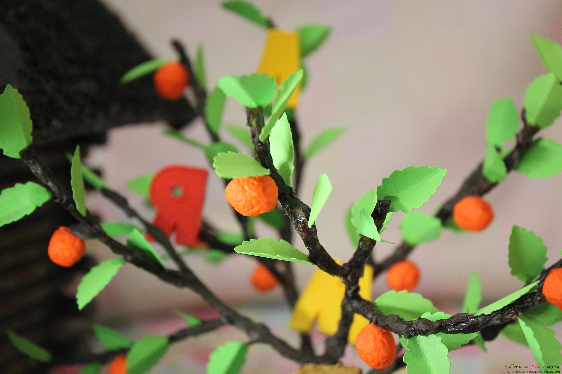 A beautiful hand-made paper helps the child to memorize letters more quickly, to learn the alphabet .. Photo # 7