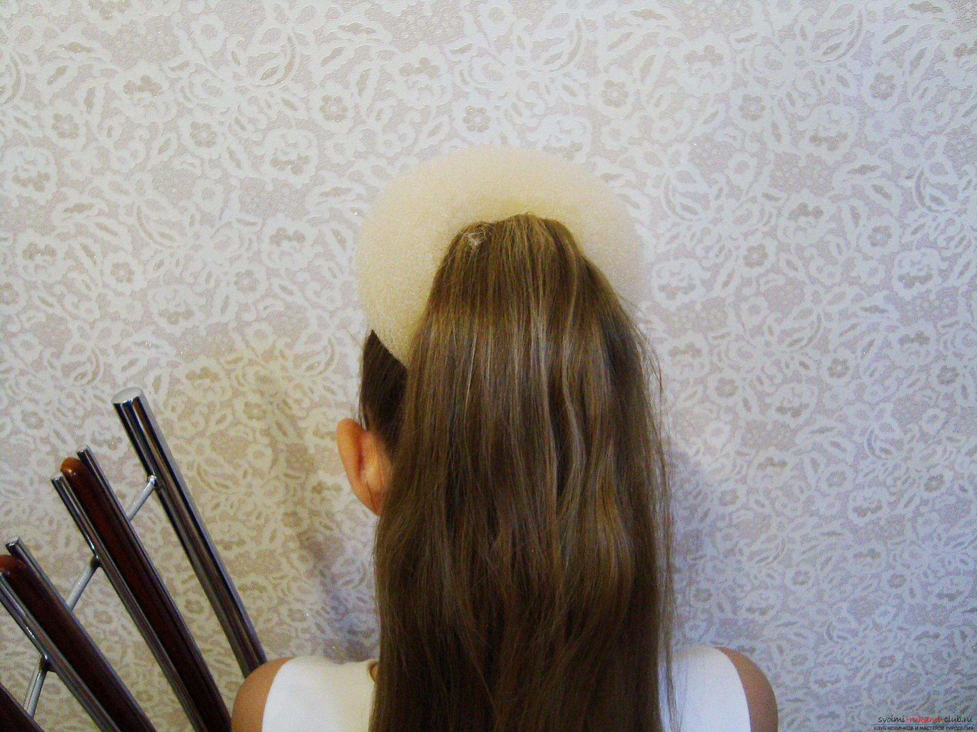 Photo to the lesson on the creation of a hairstyle for the New Year. Picture №3