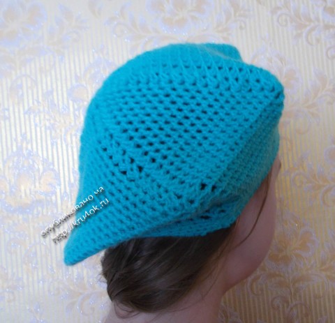 photo of crocheted beret