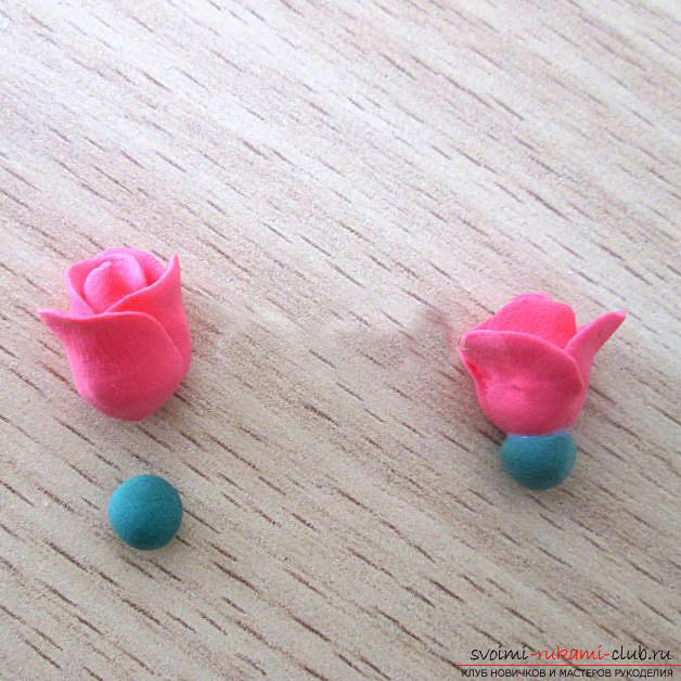How to make a souvenir with roses in person to the Day of all lovers ?. Photo number 12