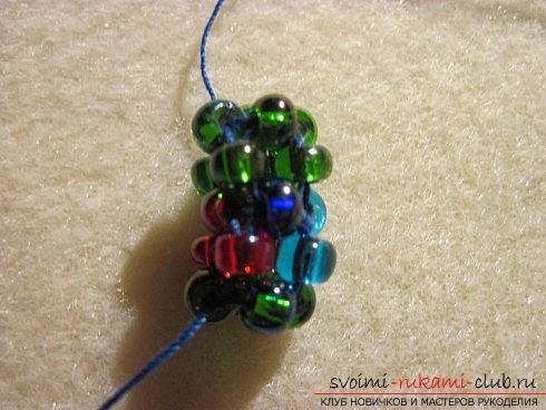 Master classes for weaving plaits of beads of various sizes, photo of finished products .. Photo # 1
