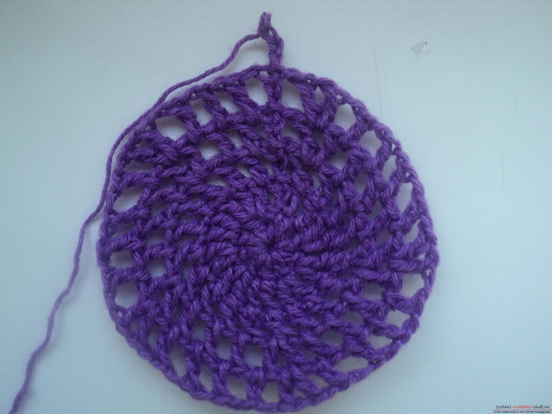 In this master class we will knit an openwork vase crochet according to the crochet pattern for beginners .. Photo # 5