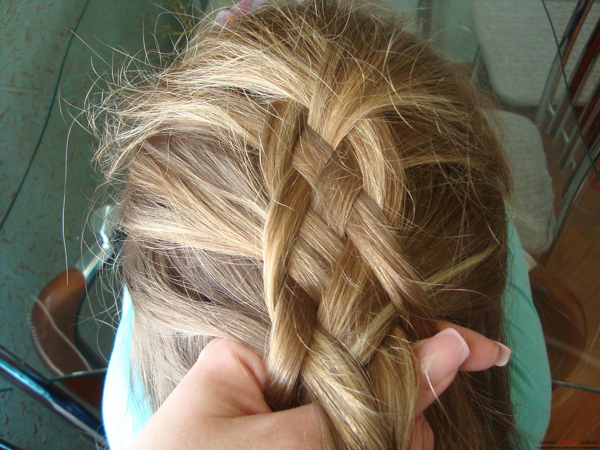 Photo to the lesson on the weaving of a five-strand braid. Photo №7