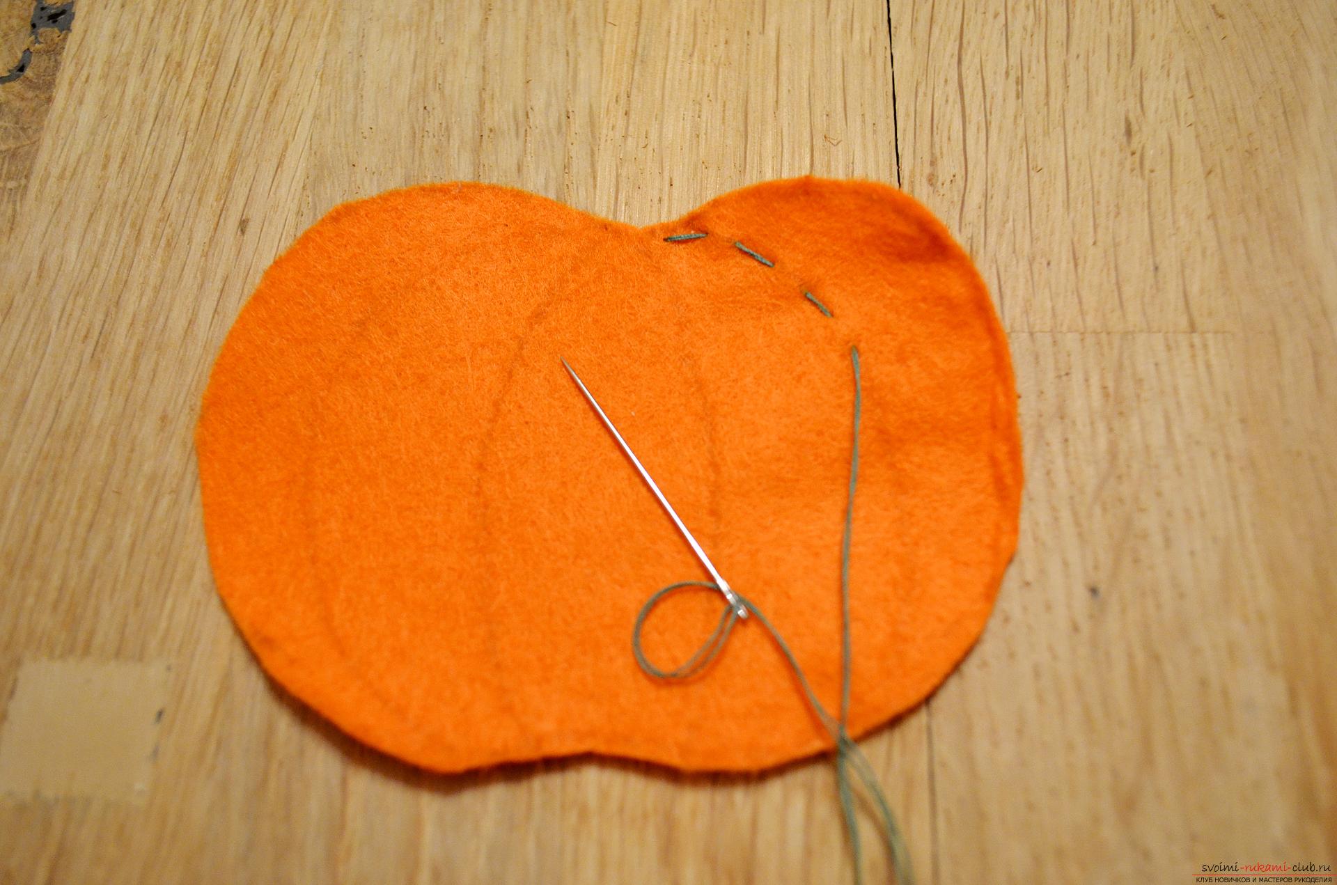 Photos for a lesson on making a pumpkin of felt on Halloween. Photo №5