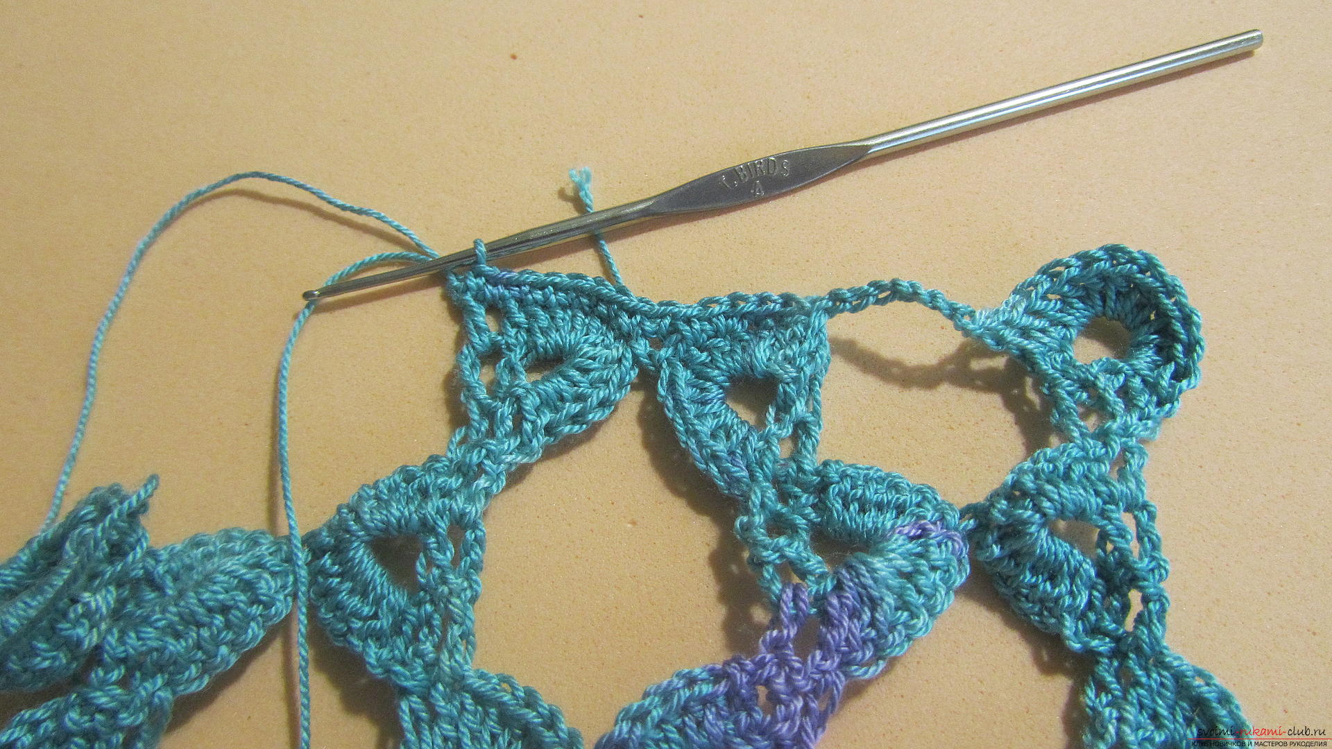 The master class will tell you in detail about crochet work on an openwork scarf. Photo №34