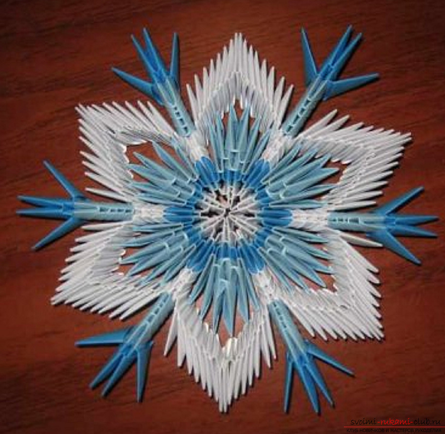 Modular origami snowflake. Photo number 12