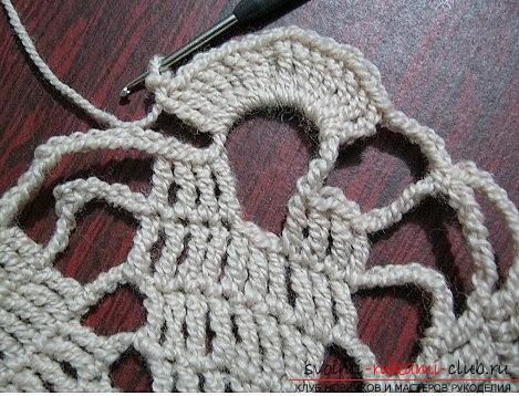Knitting a circular napkin crochet for beginners - a circular napkin with a pattern. Photo Number 11