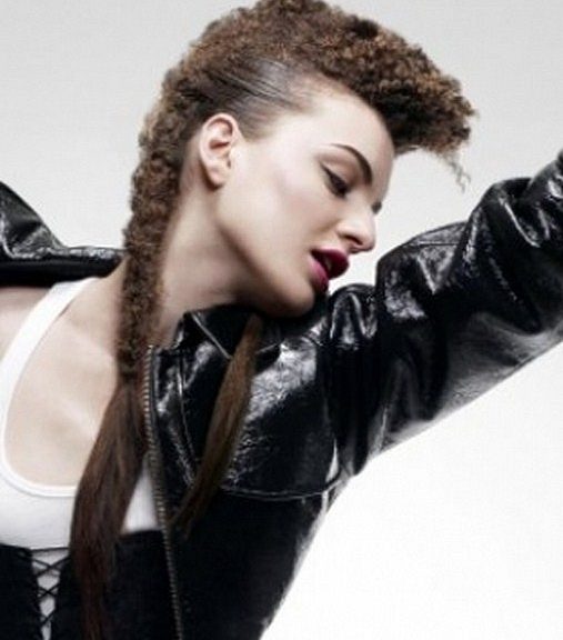 Grunge Punk And Rock In Modern Hairstyles On Long Hair Create A Fashionable Image With Your Own Hands