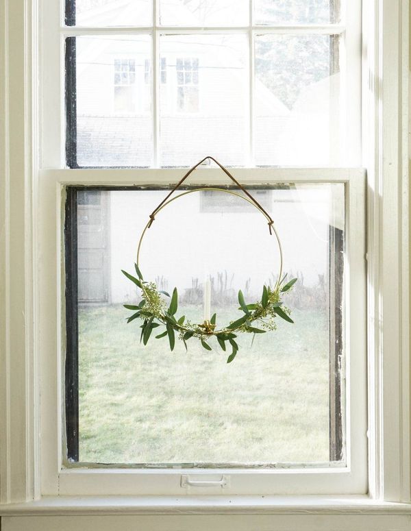 Christmas wreath-candle holder by own hands