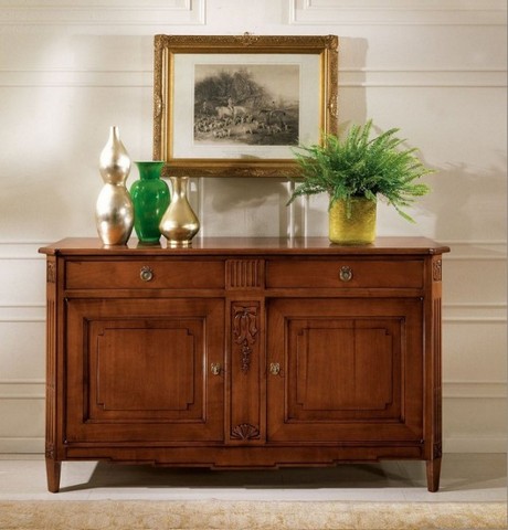 Universal dresser in a classic style