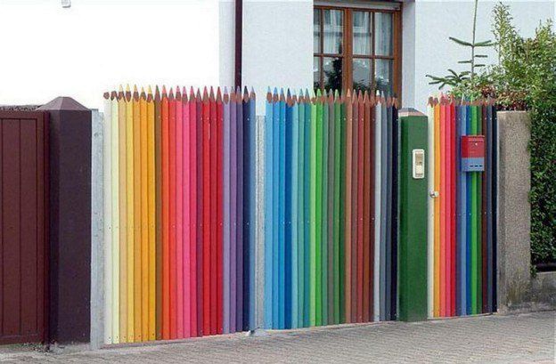 fence in the form of pencils