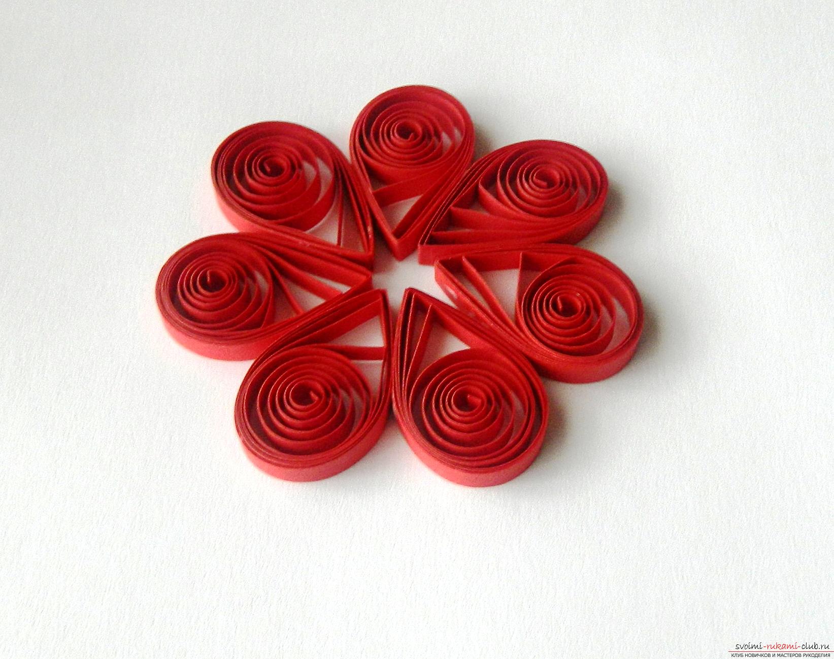 From this detailed master-class with a photo you will learn how to create a quilling postcard .. Photo # 11