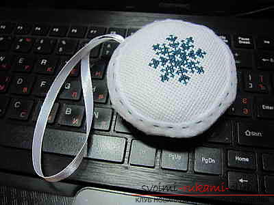 Cross-stitch patterns for decorative pillows are free. Photo №7