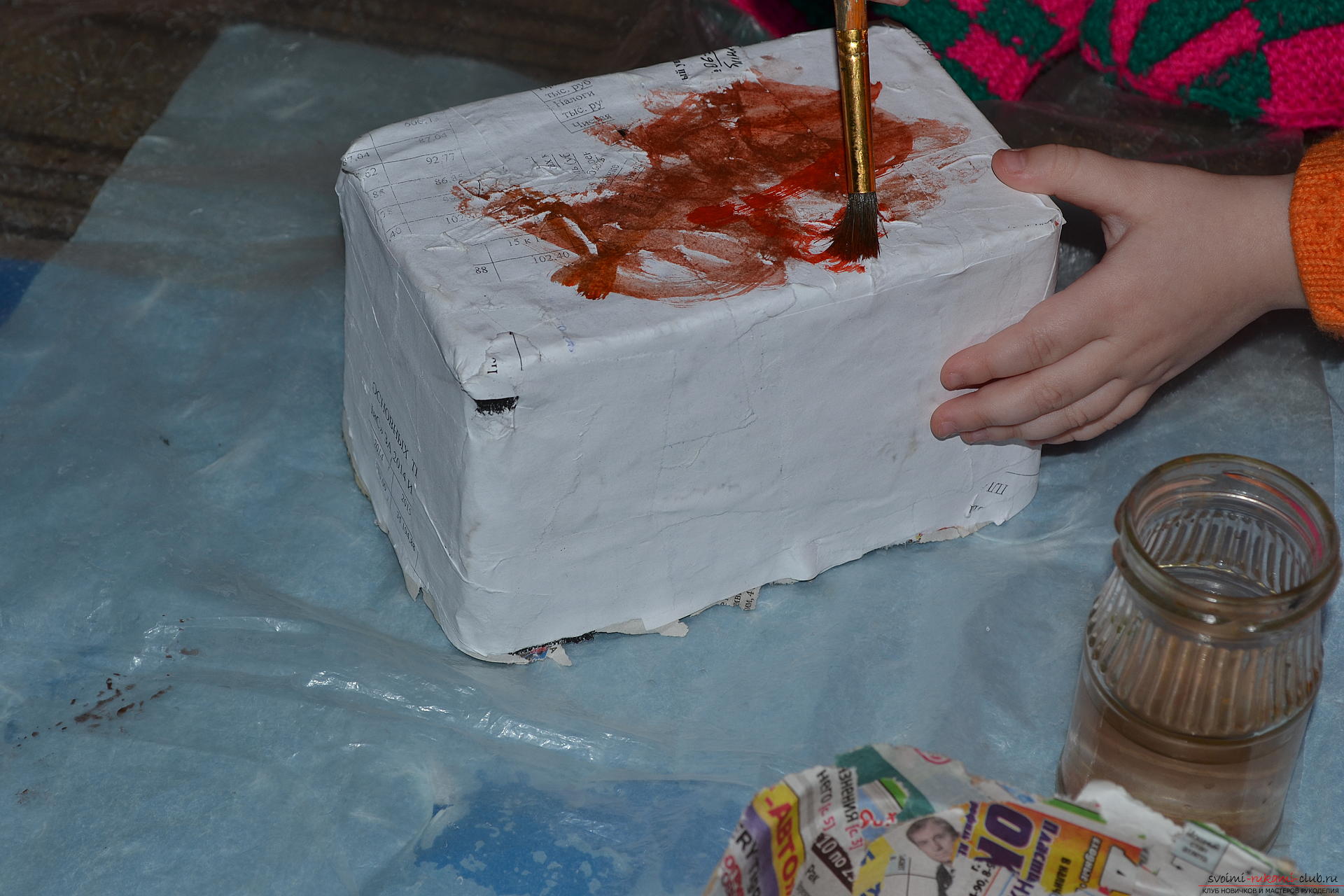 This master class will teach you how to make your own hand-made papier-mache. Photo Number 14