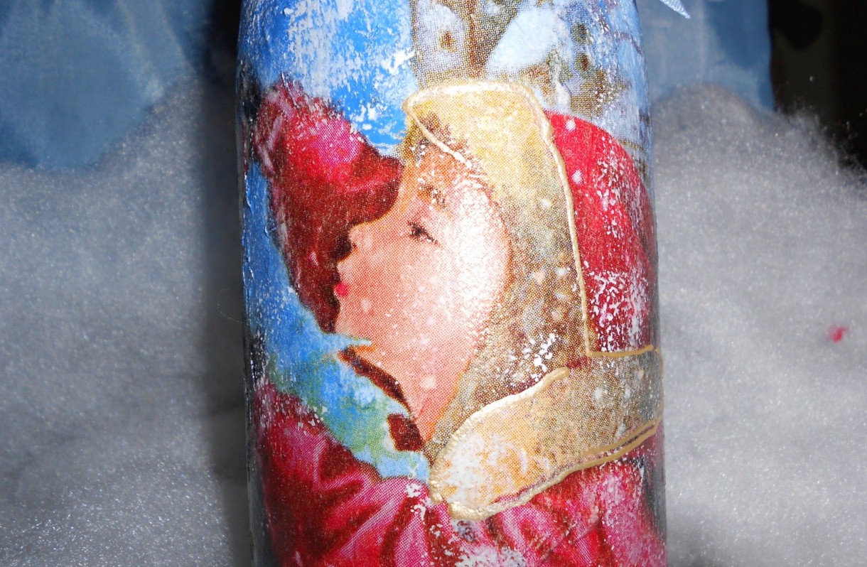 New Year's decoupage of bottles with their own hands - a gift to friends and a master class of decoupage. Photo №1