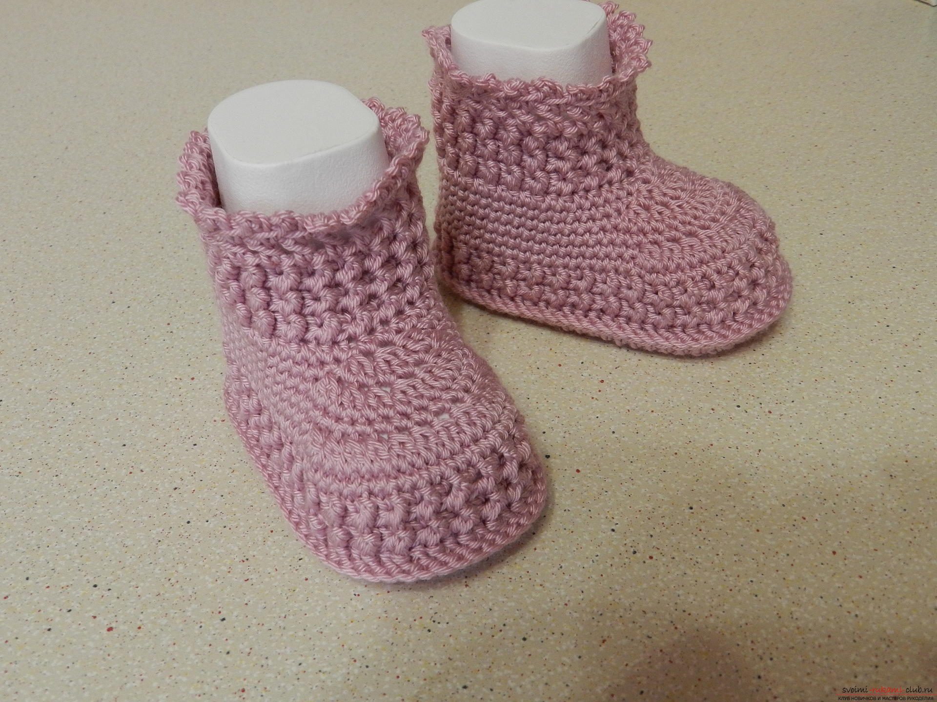 Baby booties for cows. Photo number 15