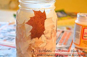 Crafts by hand, autumn crafts that can be made from leaves, autumn glass ball, paintings on the theme of autumn, detailed instructions and phased photos .. Photo # 29