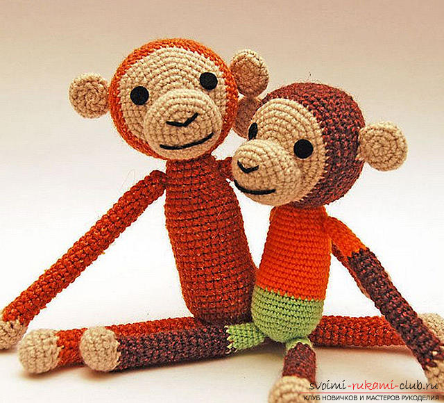 Master class on crocheting monkey amigurumi Abu with his hands with a detailed description. Photo number 16