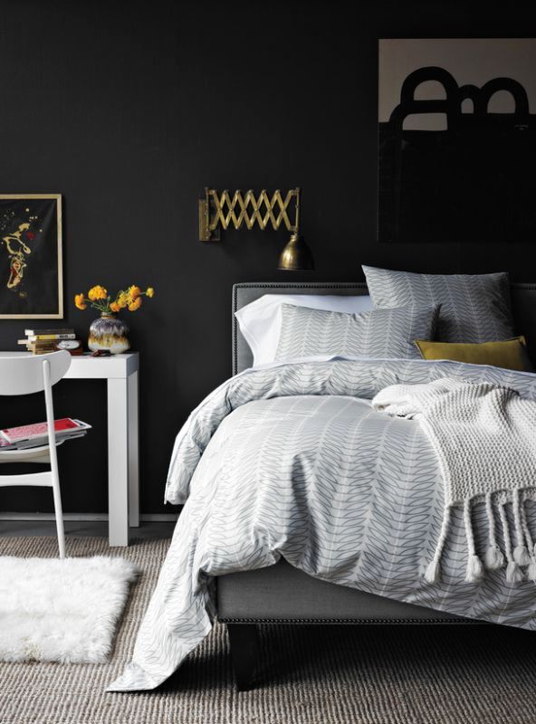 Black and white bedroom interior style