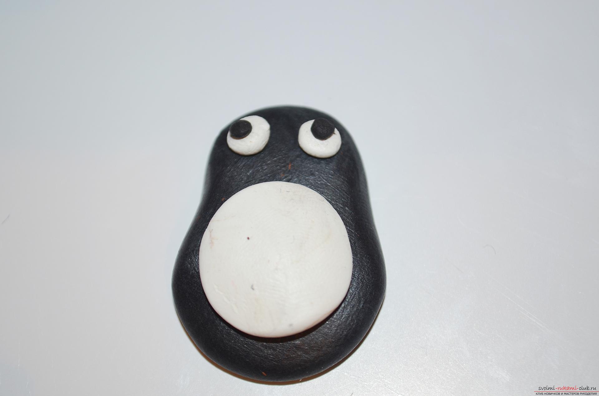 Снимка на моделирането на урока от полимерни глинени пингвини. Снимка №7