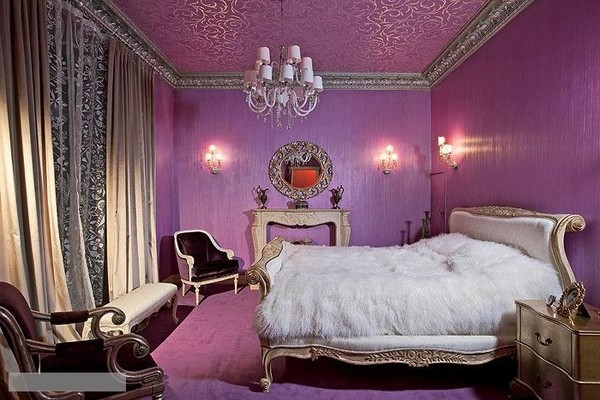 Luksuriøst lilla soveværelse