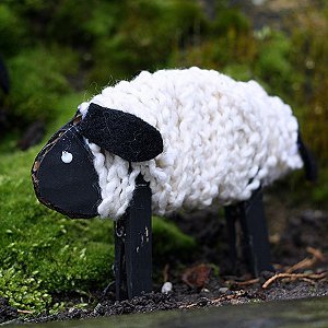 Dětské řemesla pro nový rok. Ovce - symbol roku 2015 s vlastními rukama.