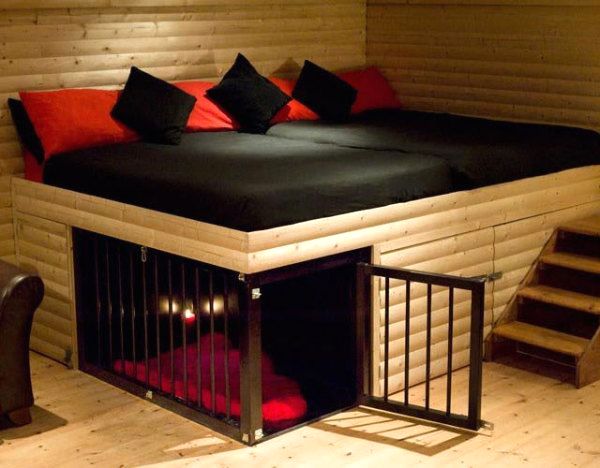 bed voor mensen met een plek voor een hond