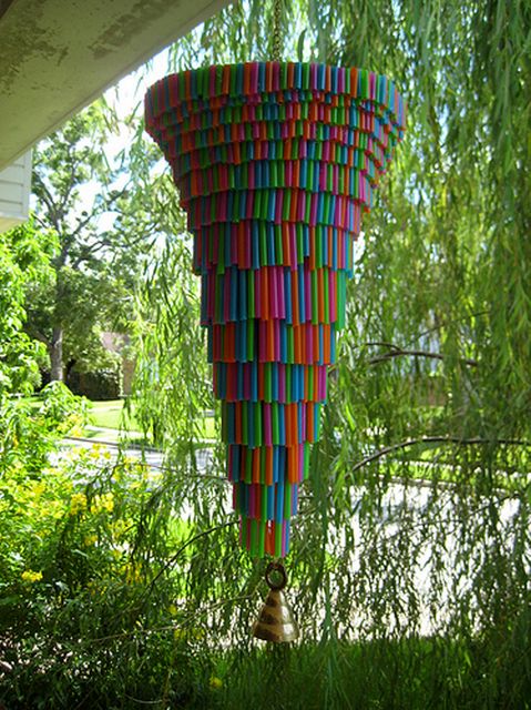 Voice of the wind from plastic tubes