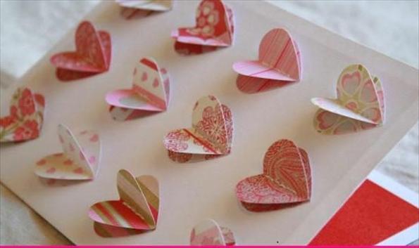Листівка з паперу до Дня святого Валентина