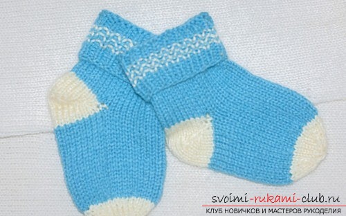 Пример за плетене на детски чорапи. Безплатни уроци за плетене за момчета, стъпка по стъпка описания и препоръки с снимки на работата на опитни плетачи. Снимка №1