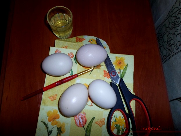 Masterclass hoe je eieren versiert voor Pasen. Foto №1