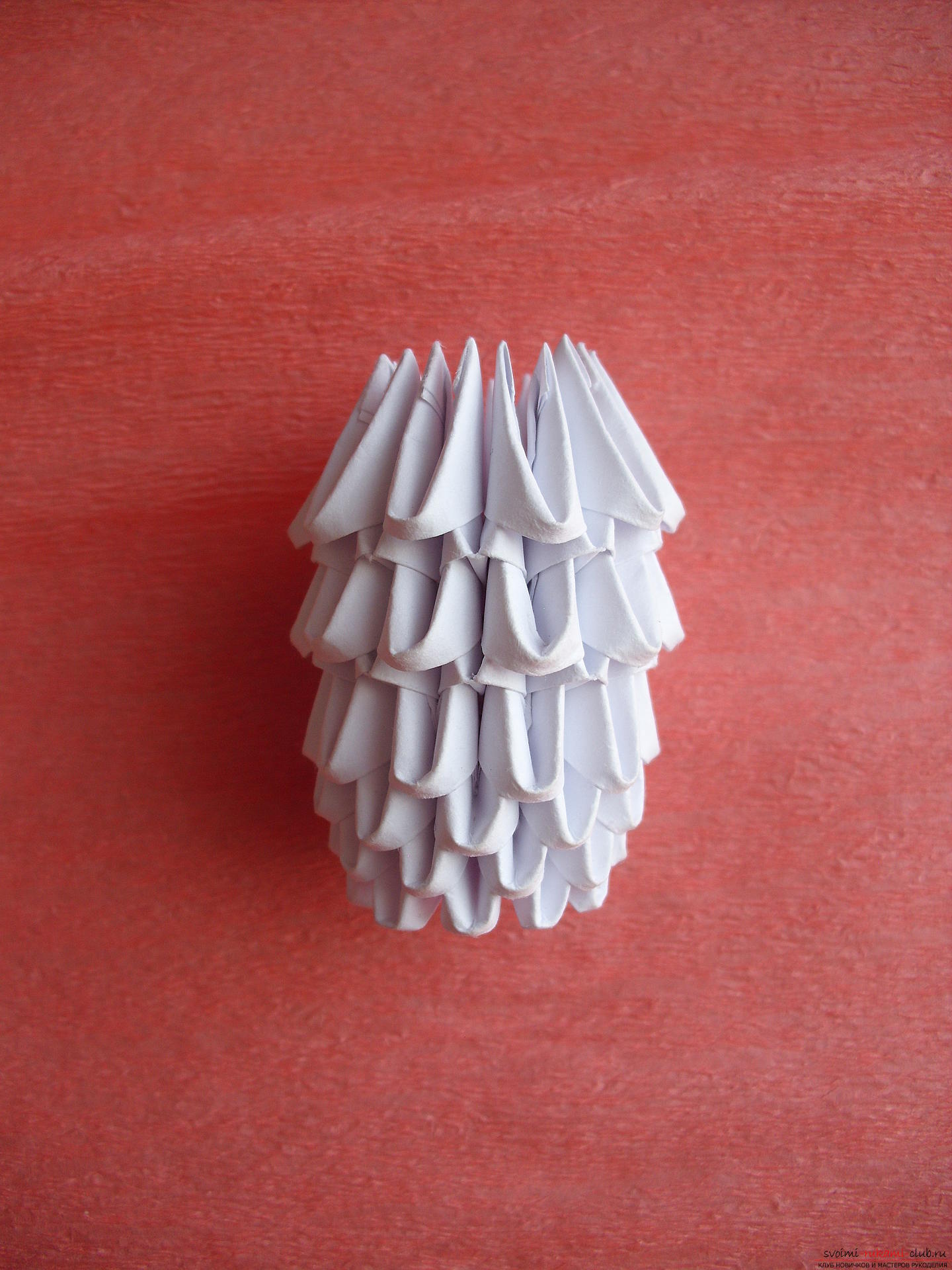 Ta klasa mistrzowska, krok po kroku, modularne origami ze zdjęciami nauczy Cię, jak zrobić własne dzieło - grzyb ... Zdjęcie nr 2