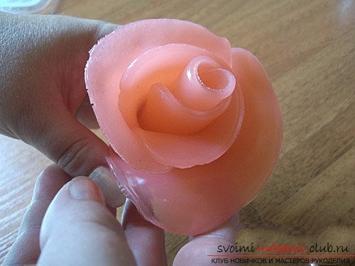 We make a soap-rose with our own hands. Photo №13