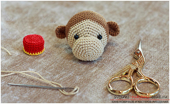 Master class on crocheting monkey amigurumi Abu with his hands with a detailed description. Picture №3