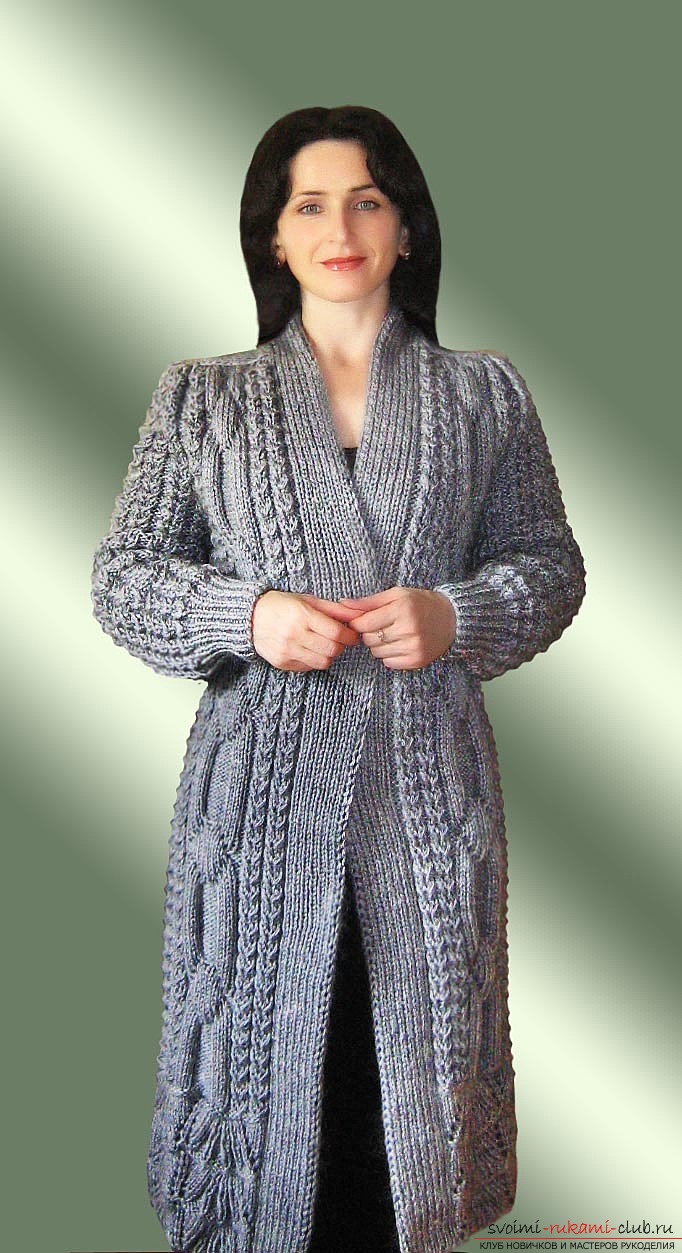 the knitting scheme of an elegant female coat with knitting needles. Photo №4