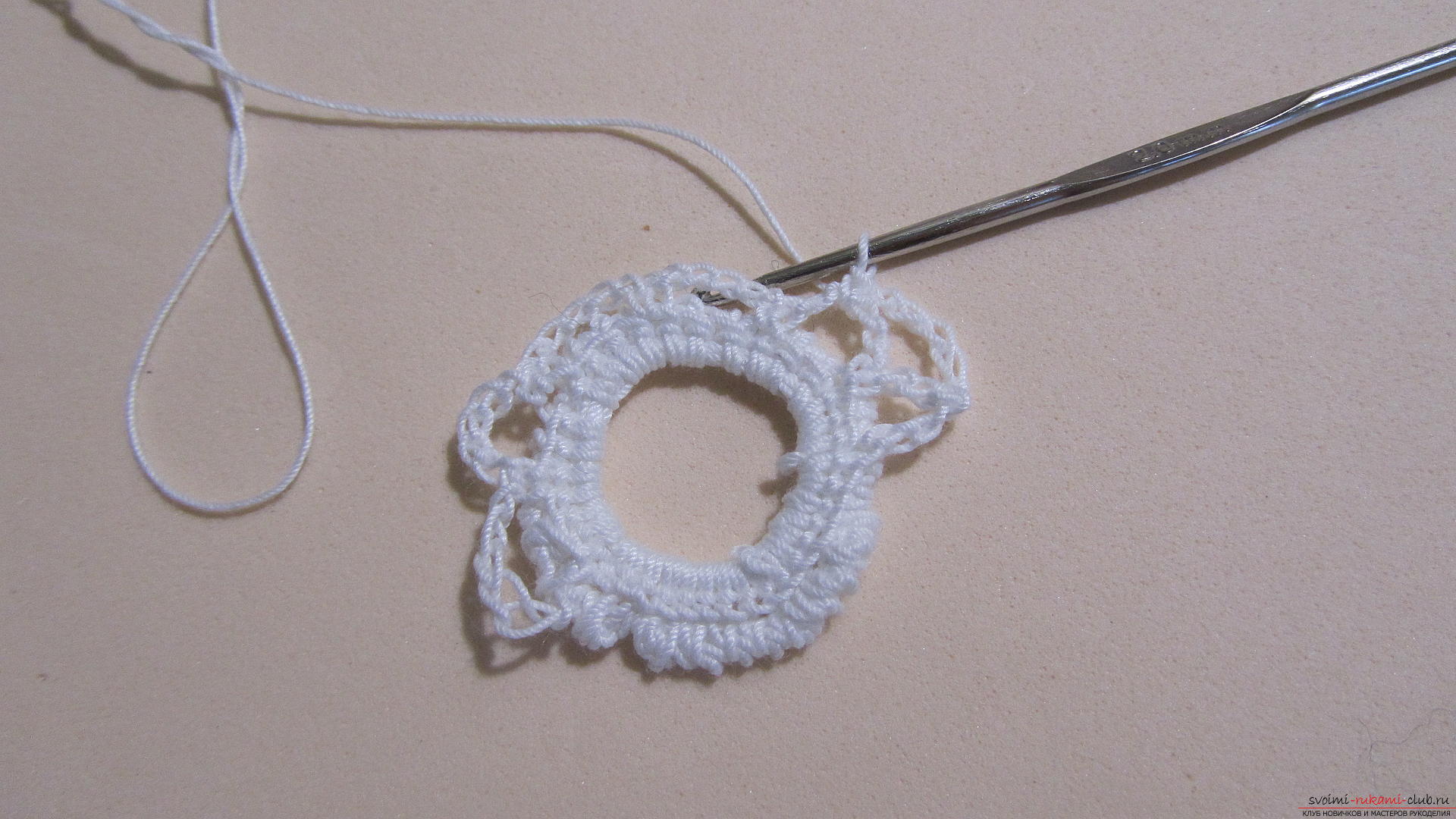 This master class will teach knitting Irish lace and tell about its application. Picture №10