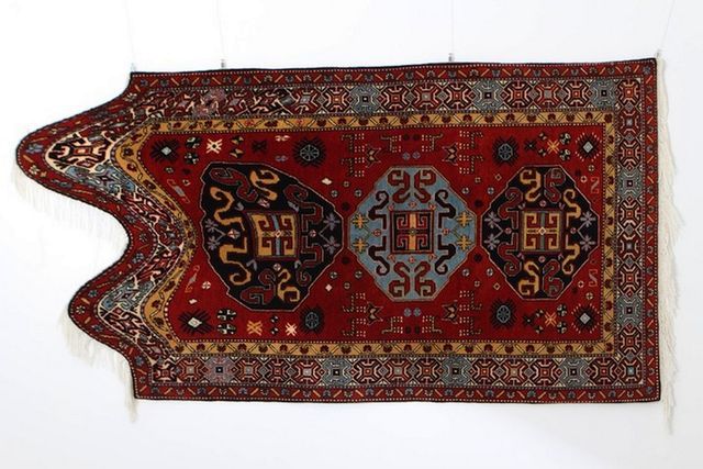 non-traditional Azerbaijani carpets from Faig Ahmed