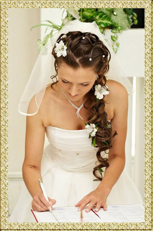Hairstyles with veil for long hair. Photo №5