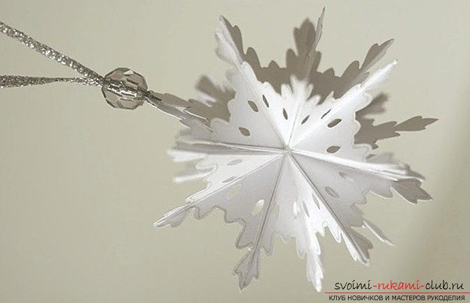 New Year snowflakes with their own hands - techniques and creative ideas for home. Photo №1