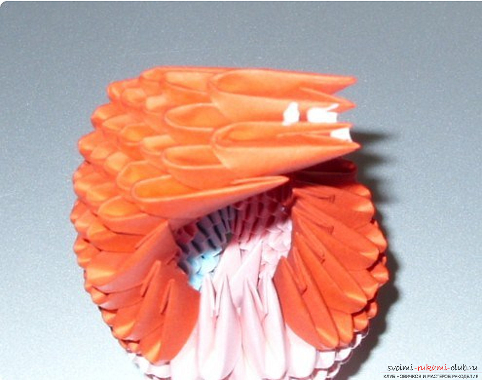 A parrot in a modular origami technique. Photo №68