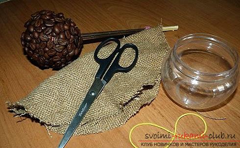 How to make a topiary from coffee beans yourself, step-by-step photos, detailed instructions, tips and recommendations for creating coffee trees of various shapes. Picture №3