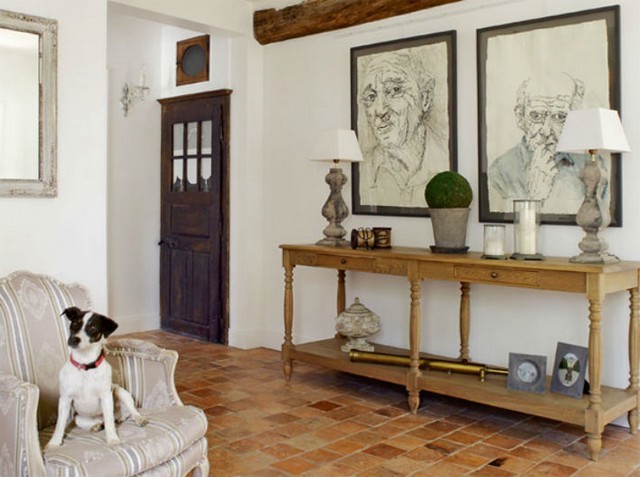 Decor elements in a traditional french house